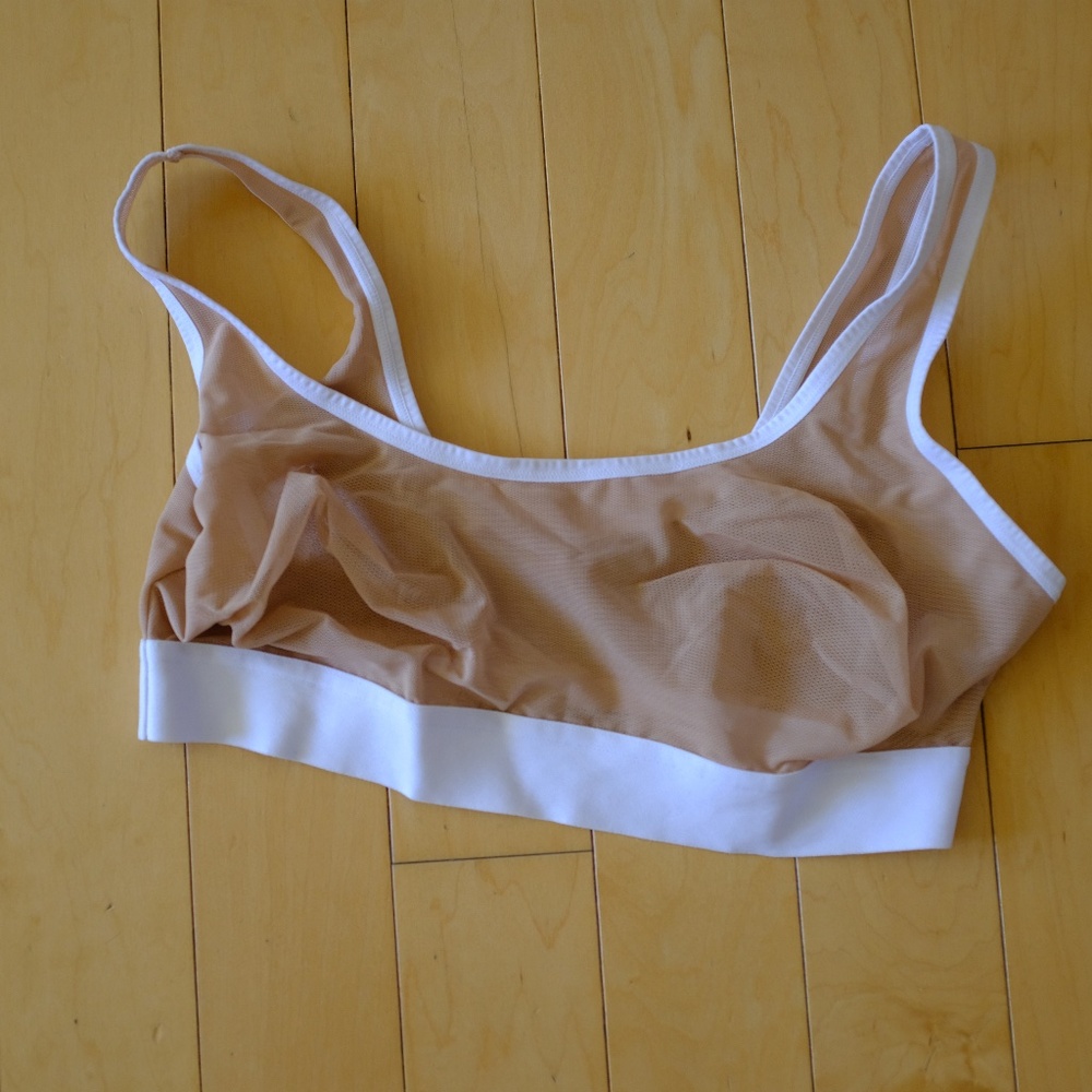Negative Bra Size 2+